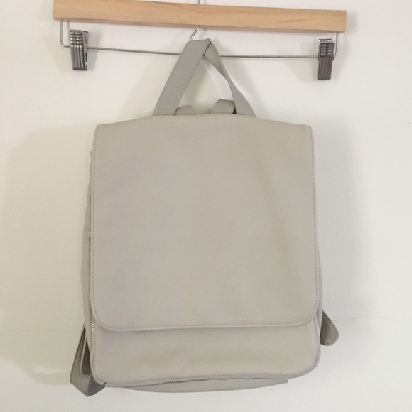 Urban Outfitters Faux Leather Gray Taupe Backpack - Picture 3 of 10